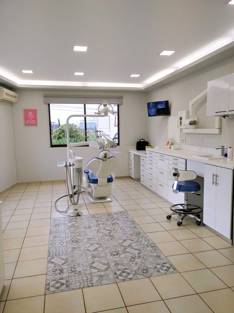 apple dental care 1